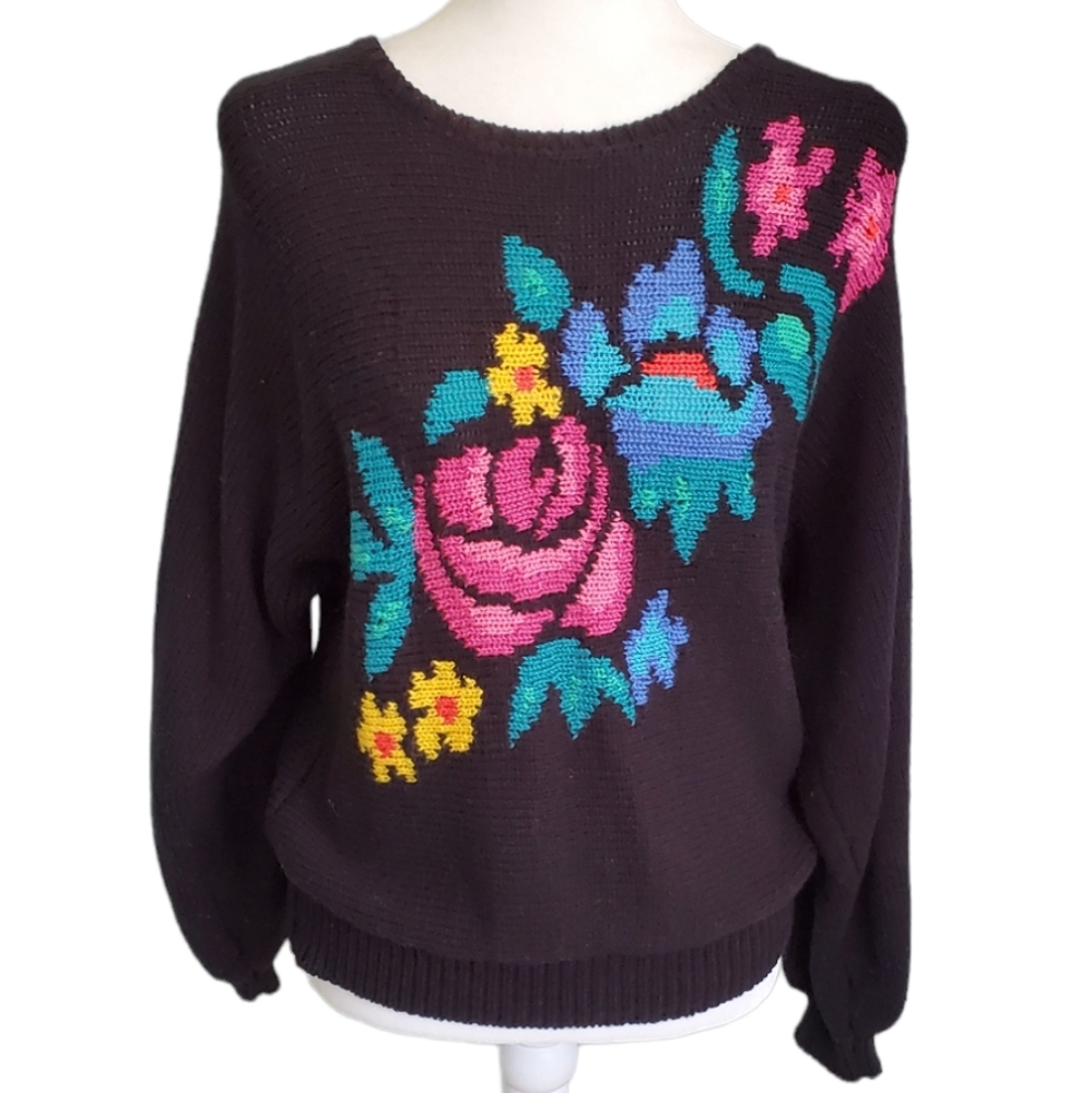 Vintage Floral Knit Batwing Sleeve Sweater - small